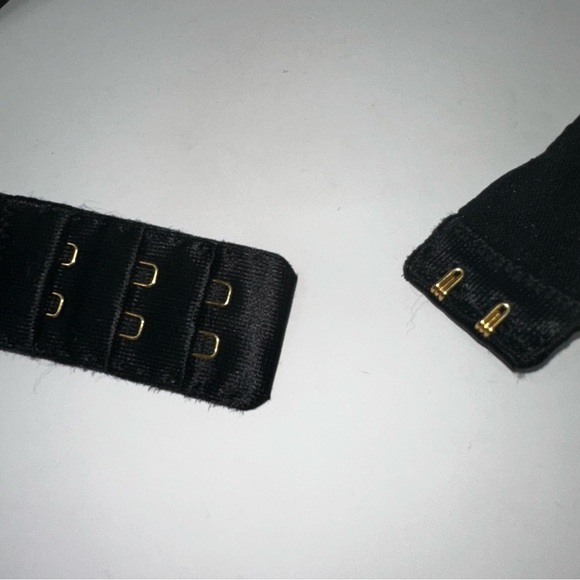 Victoria’s Secret very sexy push-up without padding bra 34B black - Picture 5 of 7